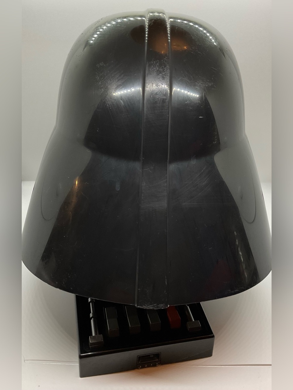 2004 Hasbro Star Wars Darth Vader Helmet Working Control Panel Voice Changer - Picture 4 of 10